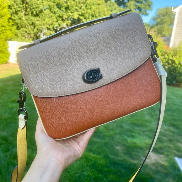 Coach Cassie Crossbody In Colorblock - Picture 1 of 6